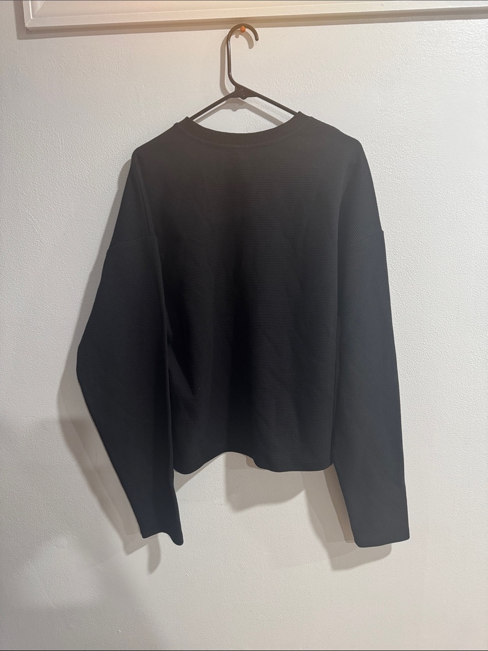 Xanai Black Long Sleeve Waffle Knit Tee with Cross Graphic size Medium - Picture 3 of 3